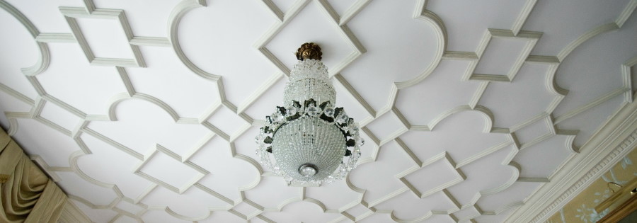 jacobean decorative ceiling
